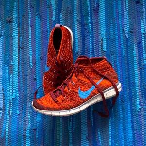 Nike Flyknit Chukka
